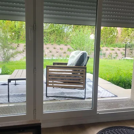 Chambre D'Hote, Dans 4 Pieces , Avec Terasse, Jardin Saint-Witz Room photo
